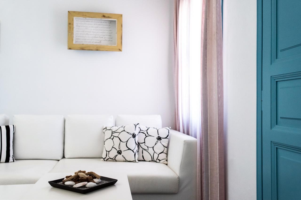 Aeri Aparthotel Folegandros Town Ngoại thất bức ảnh